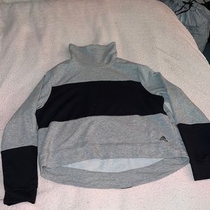 High Neck Cropped Adidas Crew